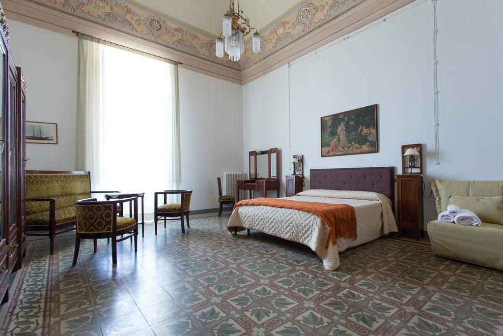 Palazzo Vallebona Gallipoli Extérieur photo
