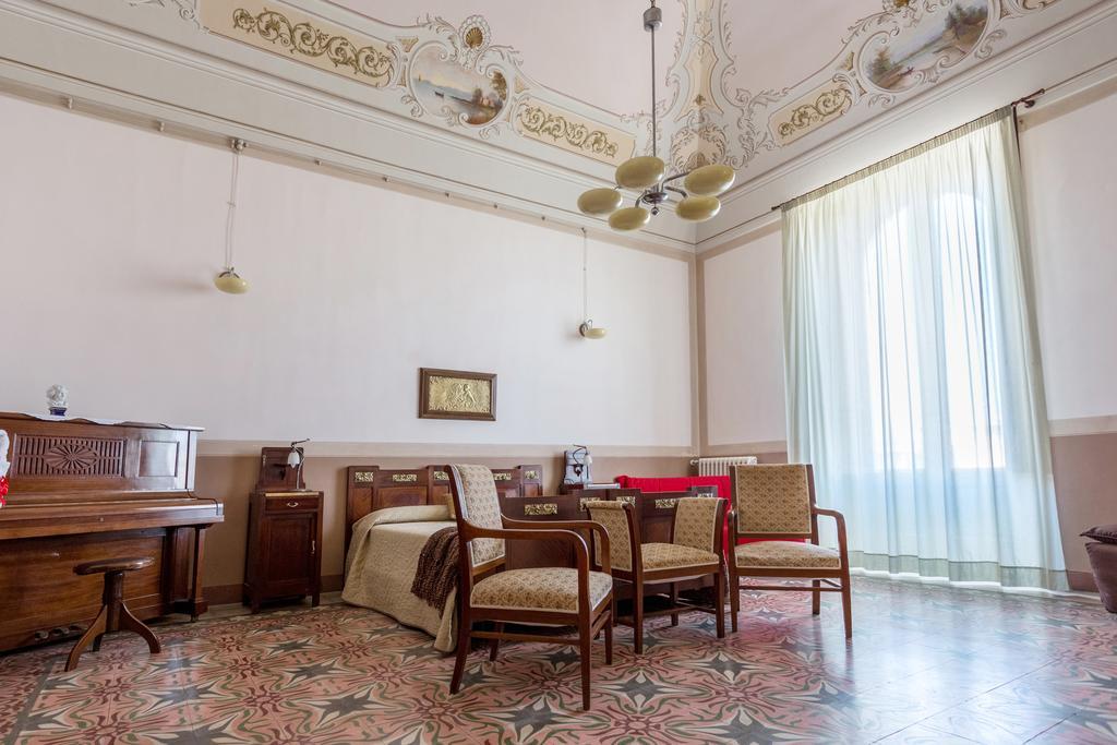 Palazzo Vallebona Gallipoli Extérieur photo