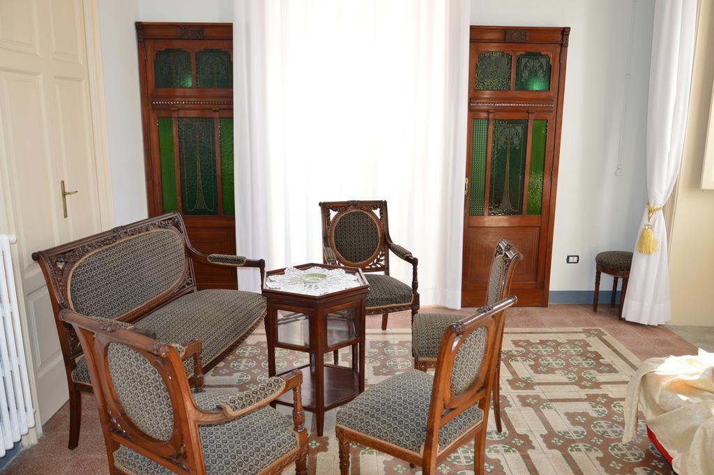 Palazzo Vallebona Gallipoli Extérieur photo