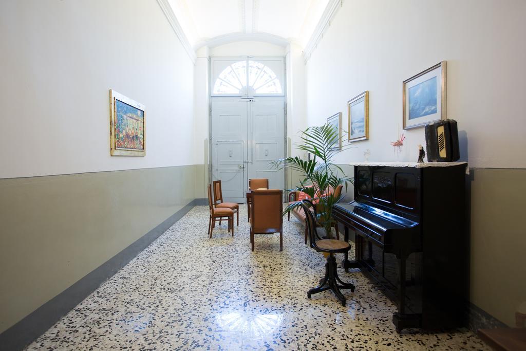 Palazzo Vallebona Gallipoli Extérieur photo