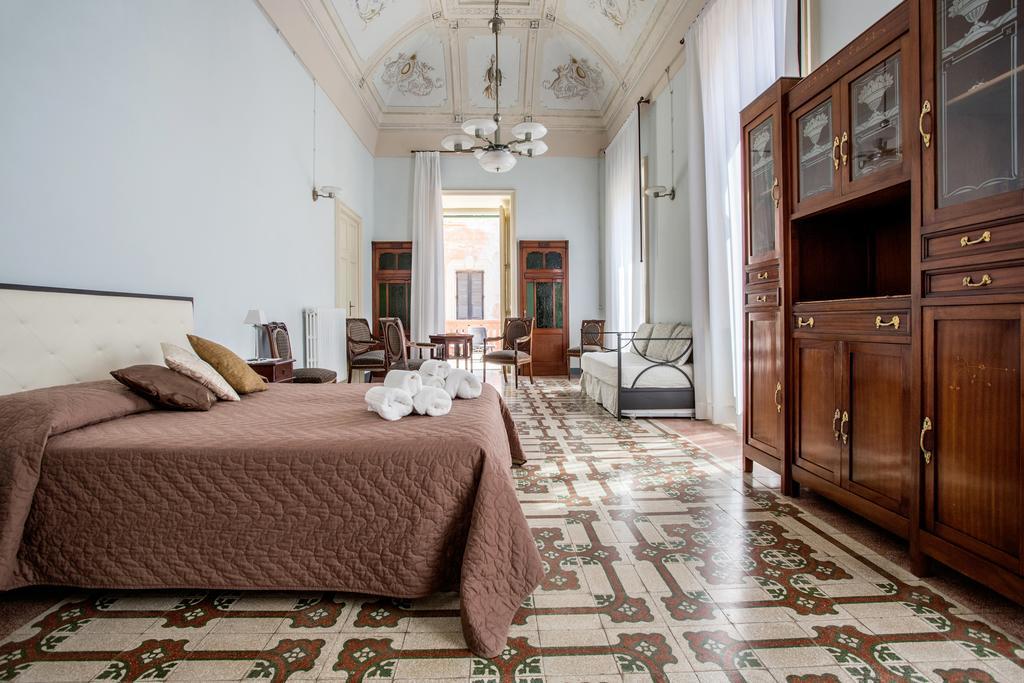 Palazzo Vallebona Gallipoli Extérieur photo
